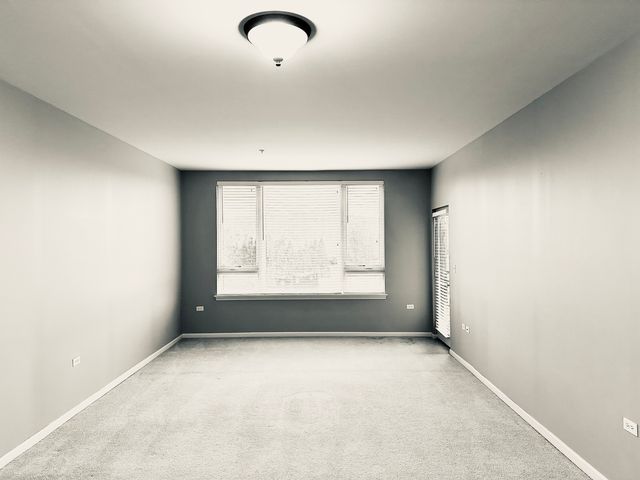 801 Village Center Drive 204, Burr Ridge, IL 60527