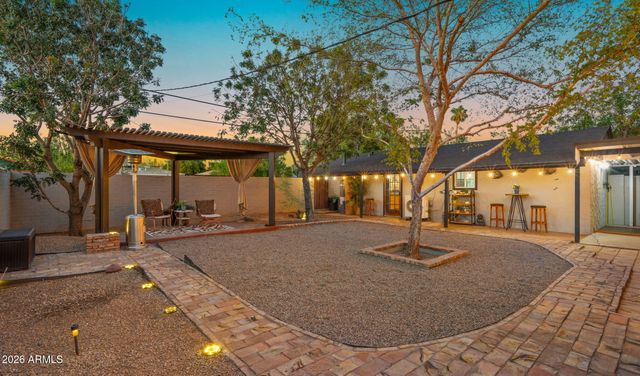 218 W ROMA Avenue, Phoenix, AZ 85013