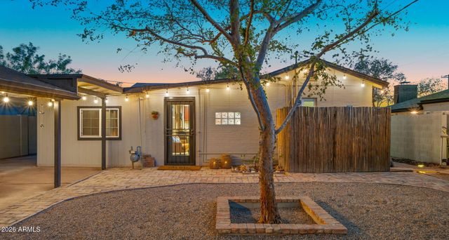 218 W ROMA Avenue, Phoenix, AZ 85013