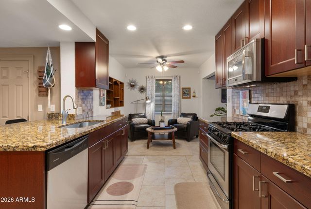 218 W ROMA Avenue, Phoenix, AZ 85013