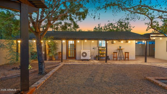 218 W ROMA Avenue, Phoenix, AZ 85013