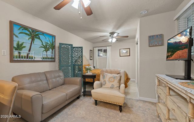 218 W ROMA Avenue, Phoenix, AZ 85013