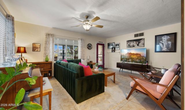 218 W ROMA Avenue, Phoenix, AZ 85013
