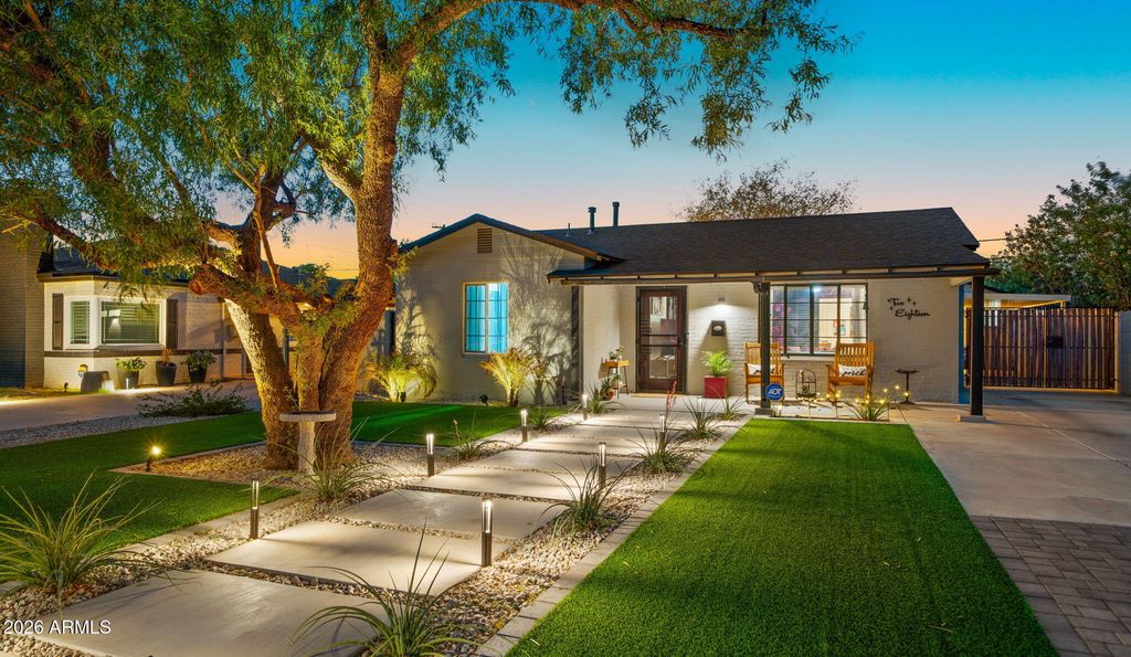 218 W ROMA Avenue, Phoenix, AZ 85013