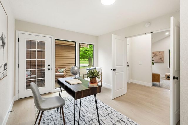 231 Portinao Cir, Sacramento, CA 95831