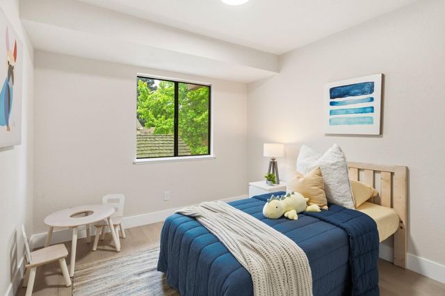 231 Portinao Cir, Sacramento, CA 95831