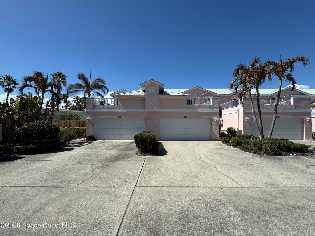 1508 S Miramar Avenue, Indialantic, FL 32903