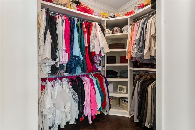 1077 Sinclair Point, St Simons Island, GA 31522