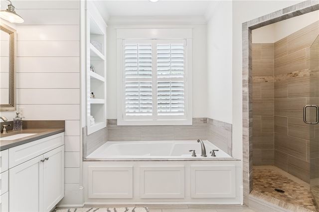 1077 Sinclair Point, St Simons Island, GA 31522