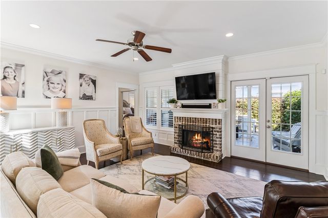 1077 Sinclair Point, St Simons Island, GA 31522