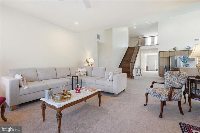 3912 INDEPENDENCE DR, Easton, PA 18045