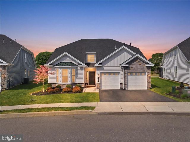 3912 INDEPENDENCE DR, Easton, PA 18045
