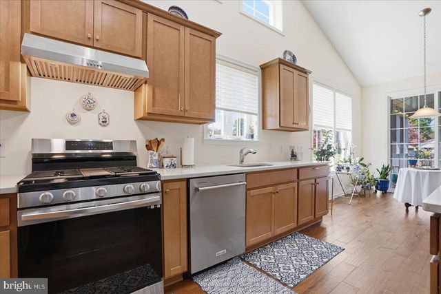 3912 INDEPENDENCE DR, Easton, PA 18045