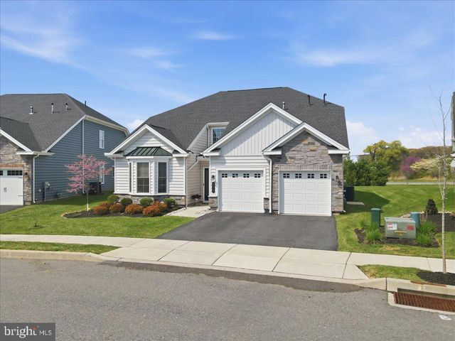 3912 INDEPENDENCE DR, Easton, PA 18045