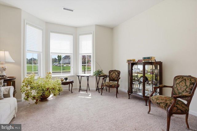 3912 INDEPENDENCE DR, Easton, PA 18045