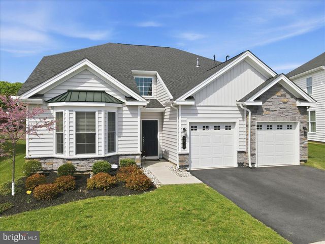 3912 INDEPENDENCE DR, Easton, PA 18045