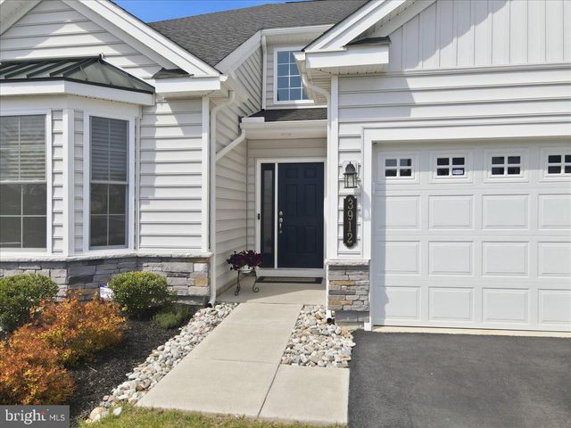 3912 INDEPENDENCE DR, Easton, PA 18045