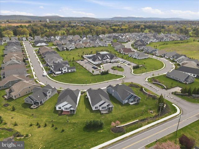 3912 INDEPENDENCE DR, Easton, PA 18045