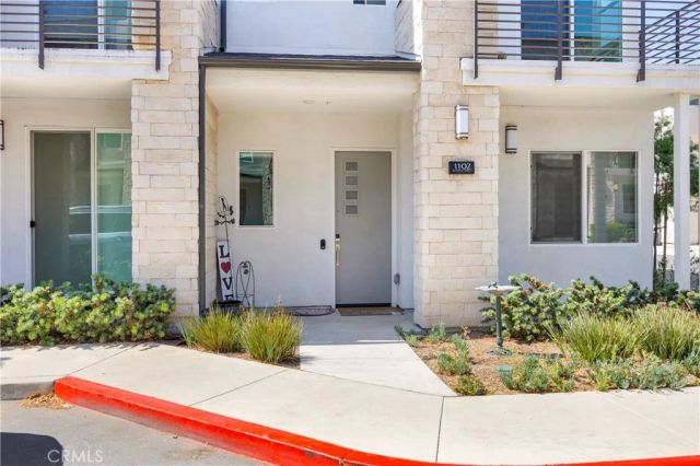 1102 W Bushell St, Anaheim, CA 92805