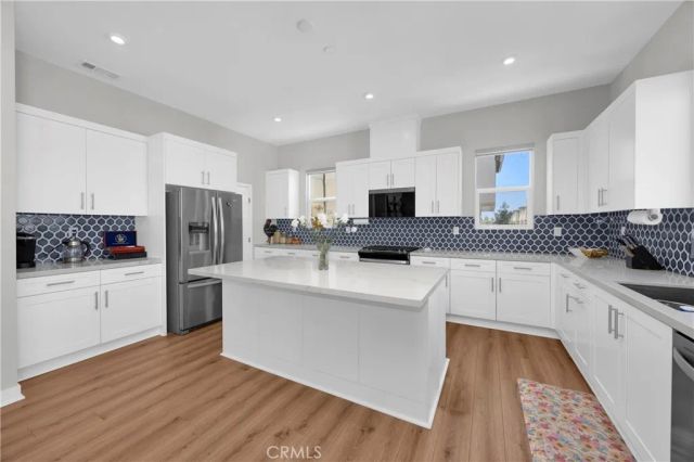 1102 W Bushell St, Anaheim, CA 92805