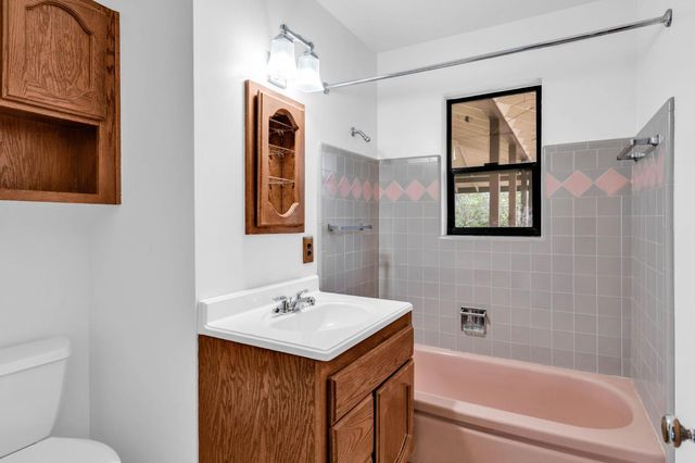 8758 Corinne Dr, Orangevale, CA 95662