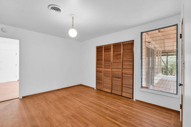 8758 Corinne Dr, Orangevale, CA 95662