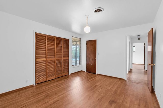 8758 Corinne Dr, Orangevale, CA 95662