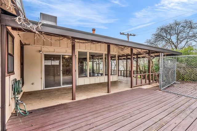 8758 Corinne Dr, Orangevale, CA 95662