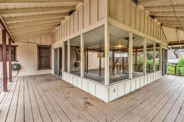 8758 Corinne Dr, Orangevale, CA 95662