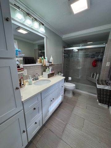 128 Groton Road 1, Chelmsford, MA 01863