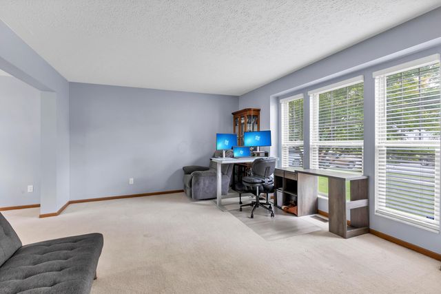 1730 Fern Trail Drive, Lancaster, OH 43130