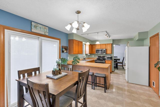 1730 Fern Trail Drive, Lancaster, OH 43130