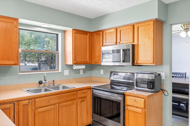 1730 Fern Trail Drive, Lancaster, OH 43130