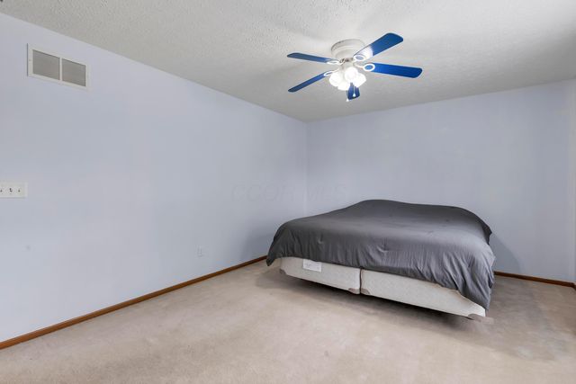 1730 Fern Trail Drive, Lancaster, OH 43130