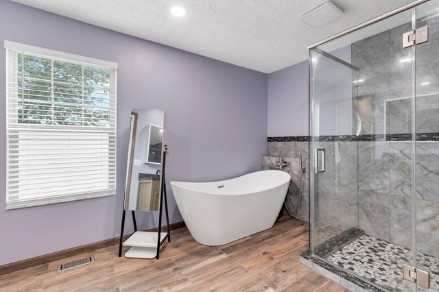 1730 Fern Trail Drive, Lancaster, OH 43130