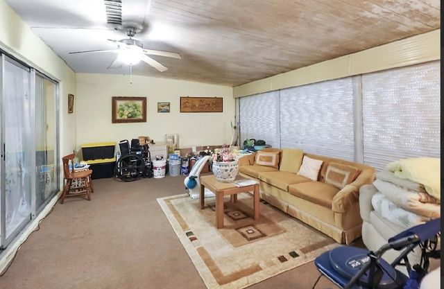 5725 Fernley Drive 22, West Palm Beach, FL 33415