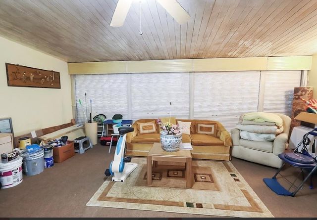 5725 Fernley Drive 22, West Palm Beach, FL 33415