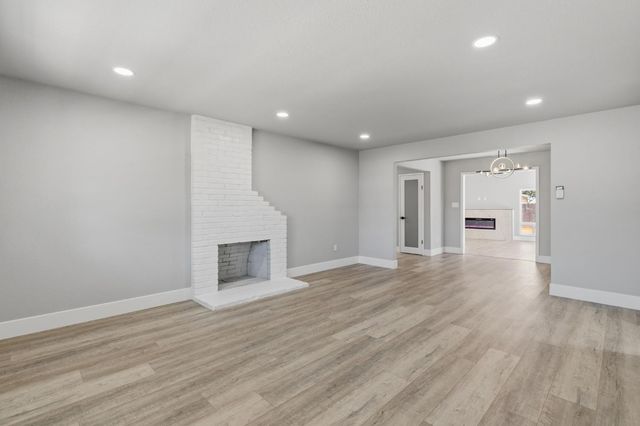 2315 E Santa Ana Avenue, Fresno, CA 93726