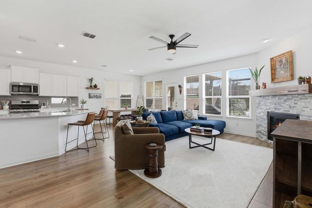 209 Zamora XING 362, Austin, TX 78748