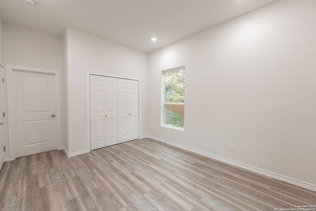 121 E Highland Blvd Unit 101, San Antonio, TX 78210