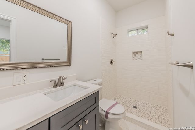 121 E Highland Blvd Unit 101, San Antonio, TX 78210