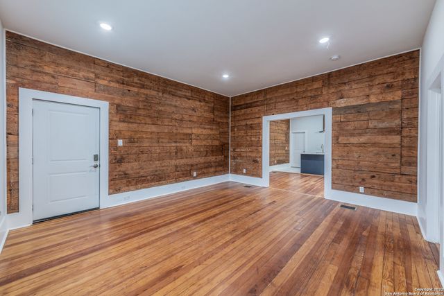 121 E Highland Blvd Unit 101, San Antonio, TX 78210