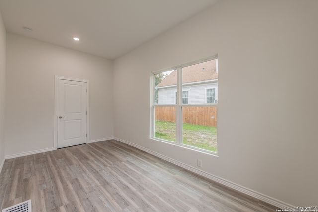 121 E Highland Blvd Unit 101, San Antonio, TX 78210