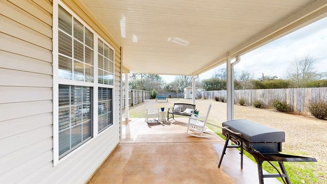 21 June Drive, Midland City, AL 36350