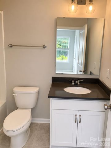 212 Ferebee Place, Charlotte, NC 28213