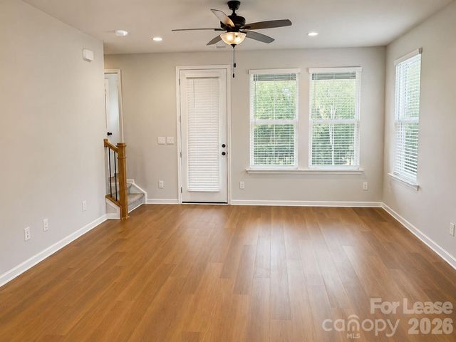 212 Ferebee Place, Charlotte, NC 28213