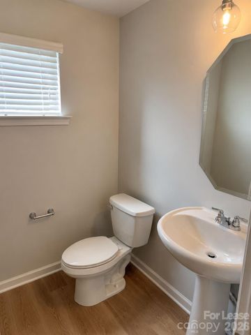 212 Ferebee Place, Charlotte, NC 28213
