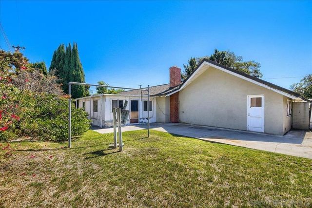1809 W. Harriet Lane, Anaheim, CA 92804