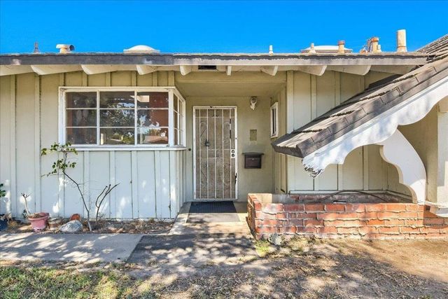1809 W. Harriet Lane, Anaheim, CA 92804