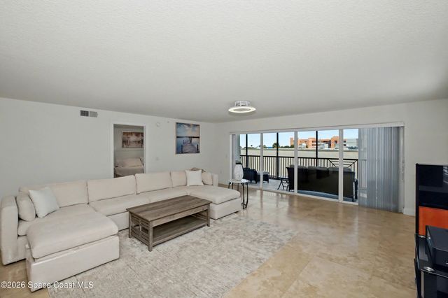 121 Lancha Circle 207, Satellite Beach, FL 32937